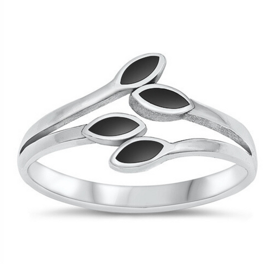 Black Onyx Leaves Ring on a white background.
